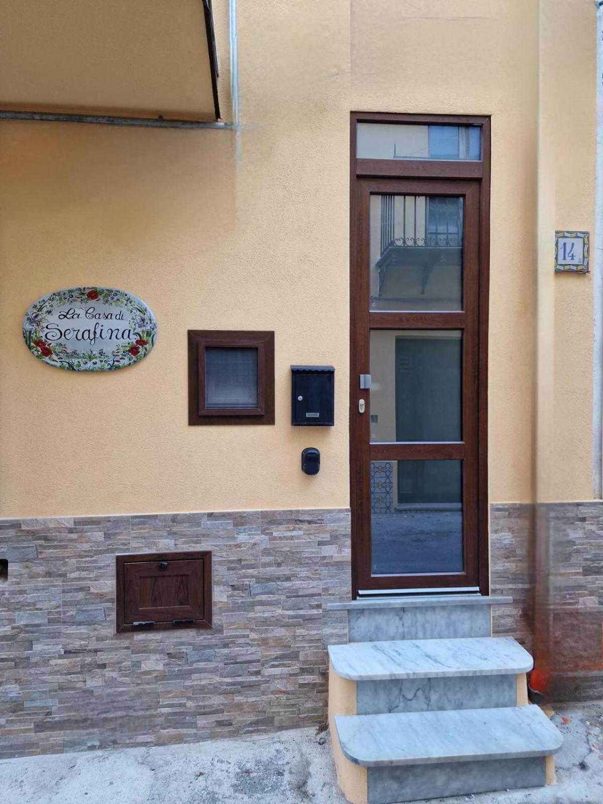 La Casa Di Serafina سانتو ستيفانو دي كاماسترا المظهر الخارجي الصورة